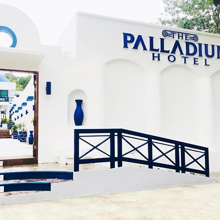 The Palladium Hotel Coron Exterior photo