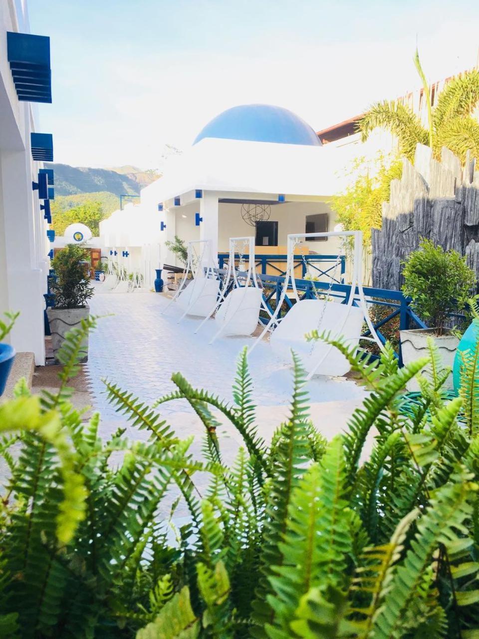 The Palladium Hotel Coron Exterior photo