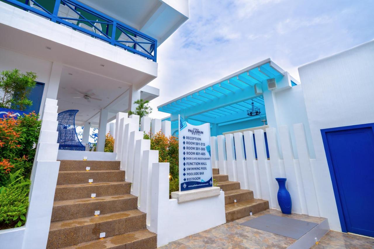 The Palladium Hotel Coron Exterior photo